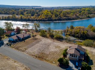 22459 Edgewater Dr, Cottonwood, CA 96022
