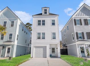 1002 Carmela Ct, North Charleston, SC 29405