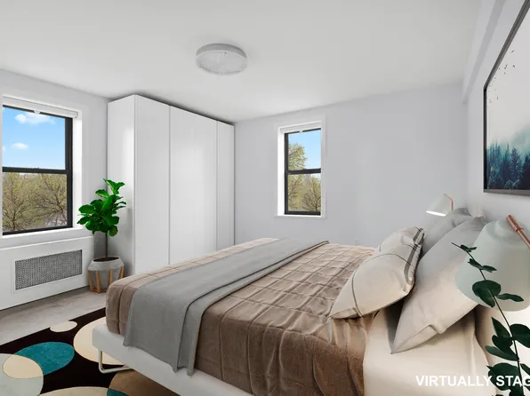 1119 Ocean Parkway image 3 of 11