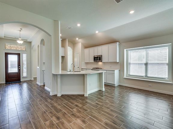 2nd image of 4331 Cibolo Creek Trl