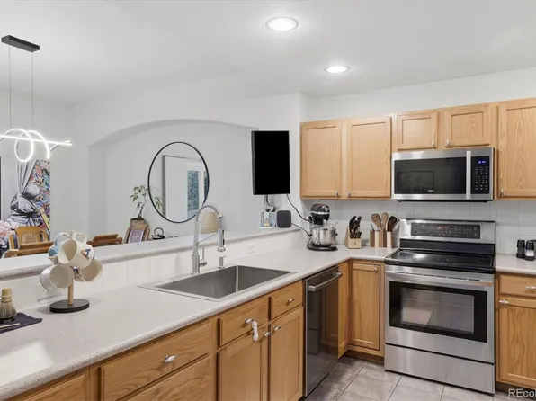 6607 S Forest Way #E, Centennial, CO 80121