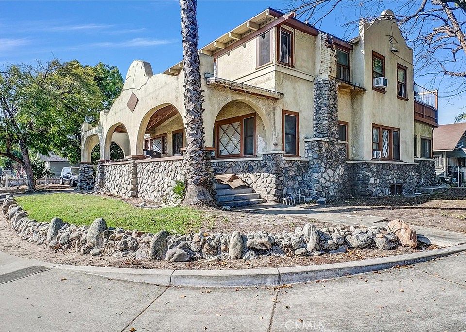 1st image of 593 N San Antonio Ave