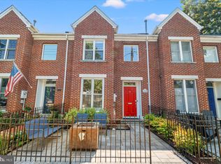 431 N West St #A, Alexandria, VA 22314