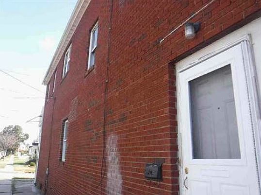 2nd image of 1600 Winans Ave