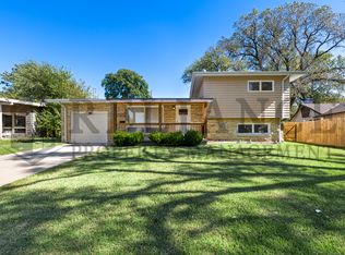 1006 S Paige St, Wichita, KS 67207