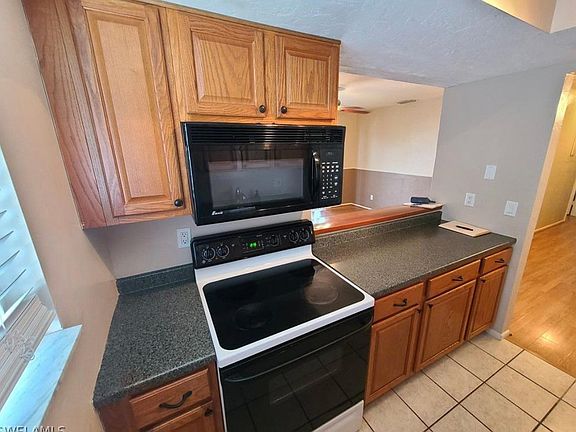 4th image of 3328 Ottawa Cir APT 4
