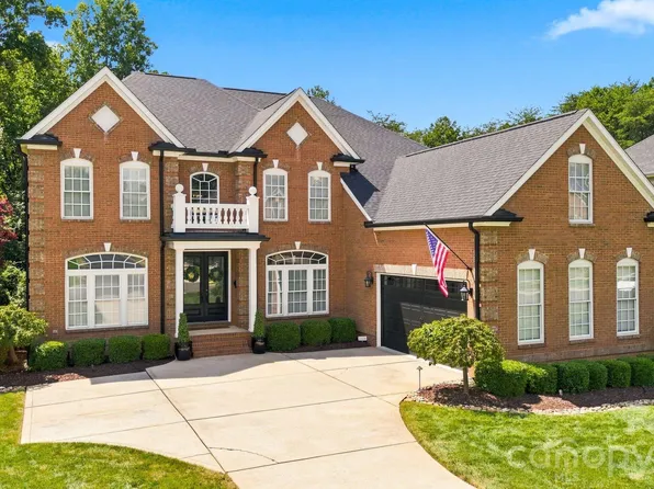 19000 Southport Dr, Cornelius, NC 28031