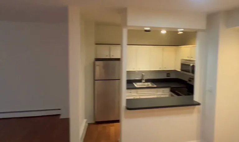 816 N Dearborn St — Photo 10