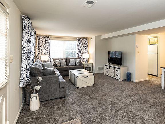 5th image of 8 Chapeltowne Cir #2152669