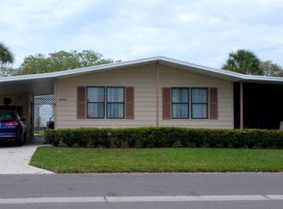 5408 Halifax Dr, Sarasota, FL 34233