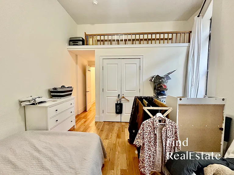 45 W 75th St #1A — Photo 9