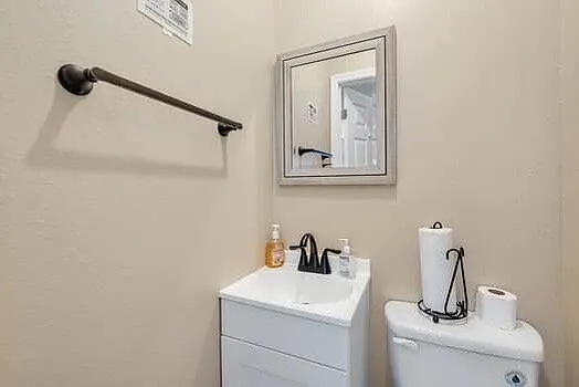 1103 Calloway St — Photo 23