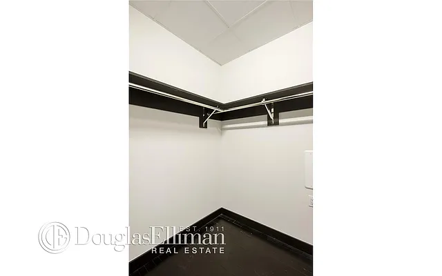 Rented by Douglas Elliman | media 33