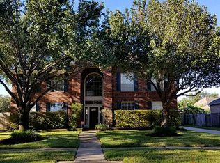 2401 Duhon Pl, Seabrook, TX 77586