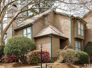 2004 Willow Hill Ln, Clayton, NC 27520