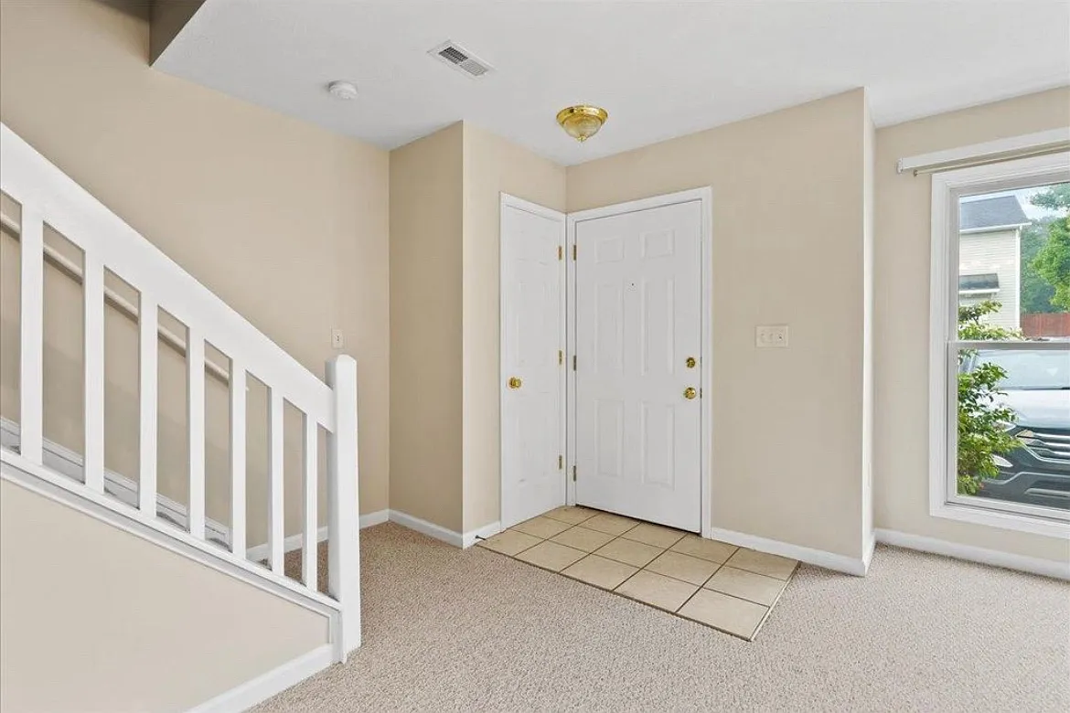 781 Merlins Way — Photo 3