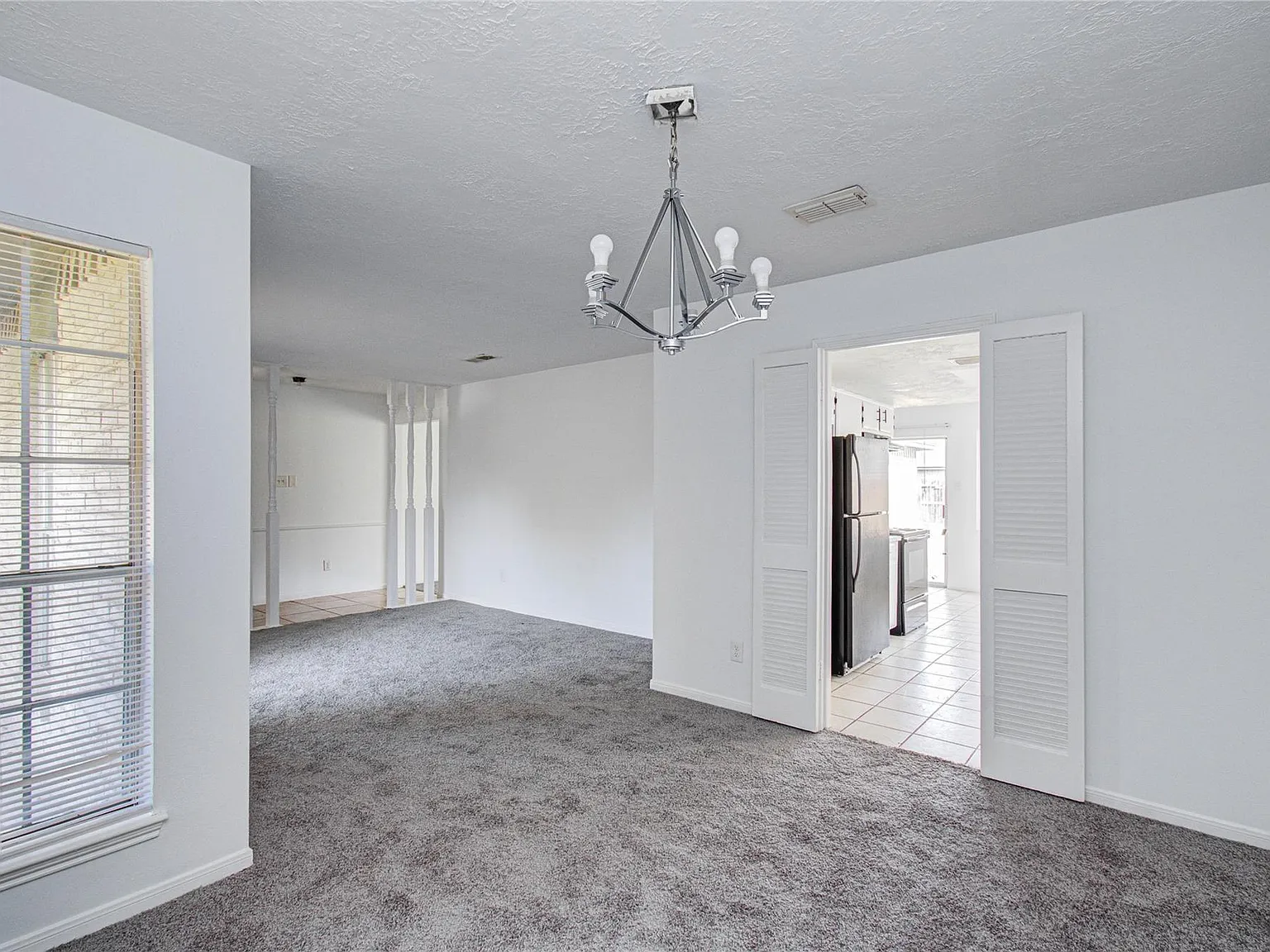 4 bed, 2.0 bath, 1772 sqft, $1,775 — Photo 4
