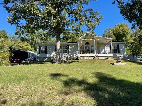 274 Zachary Road, Rockaway Beach, MO 65740