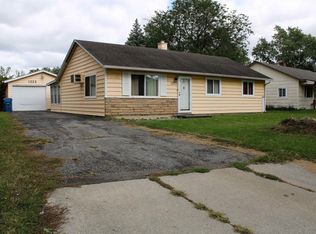 1223 Asbury Dr, New Haven, IN 46774