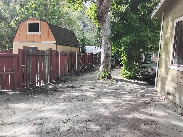 Lytle Creek Rd — Photo 12
