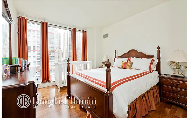 Sold by Douglas Elliman | media 16