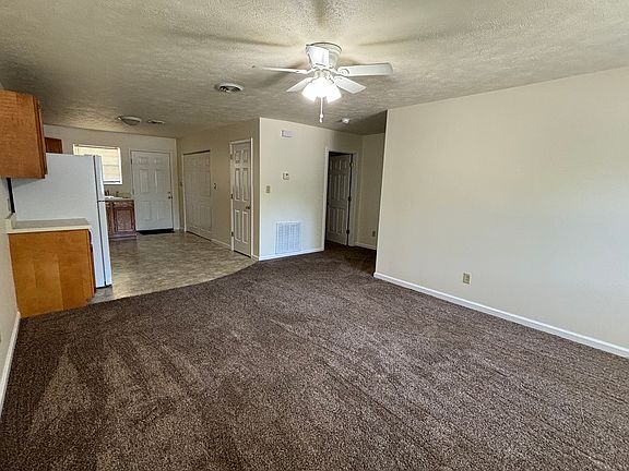 5th image of 1942 Hudspeth Rd APT 6
