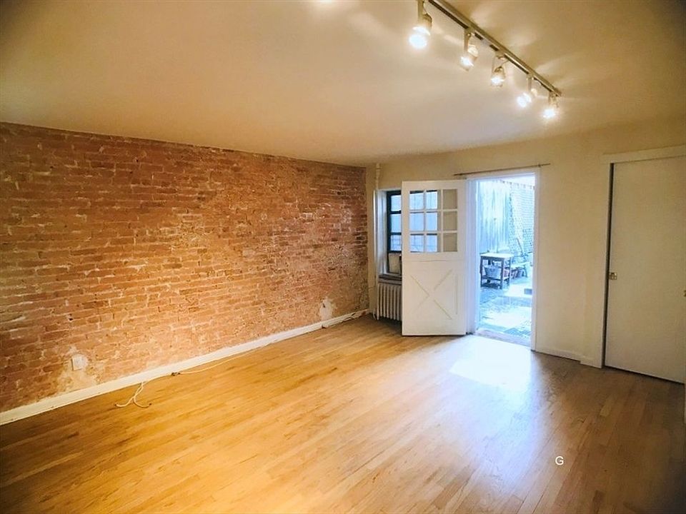 1st image of 265 W 71st St APT 1B