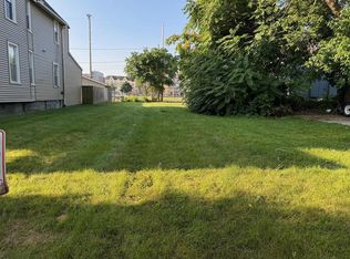 1821 W State St, Milwaukee, WI 53233