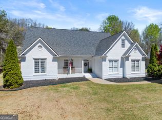 6629 Windvane Point, Clermont, GA 30527