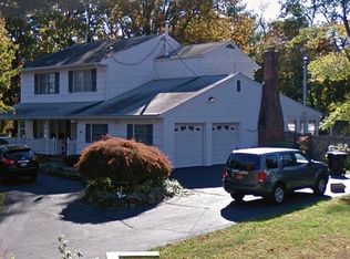 6 Skylark Dr, Spring Valley, NY 10977