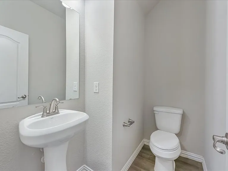 1274 Alamo Dr — Photo 18