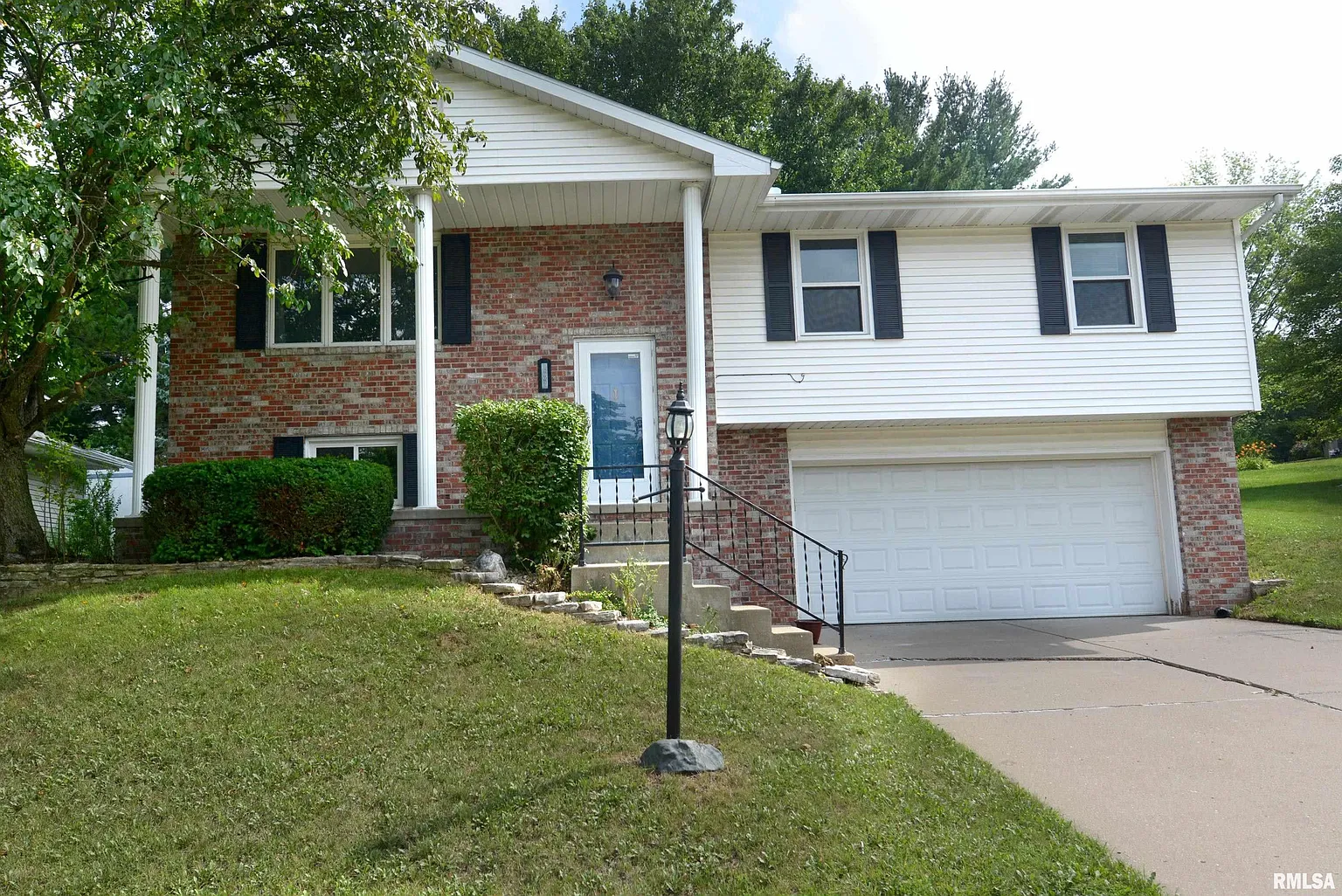 6009 W Ridgecrest Cir photo 1