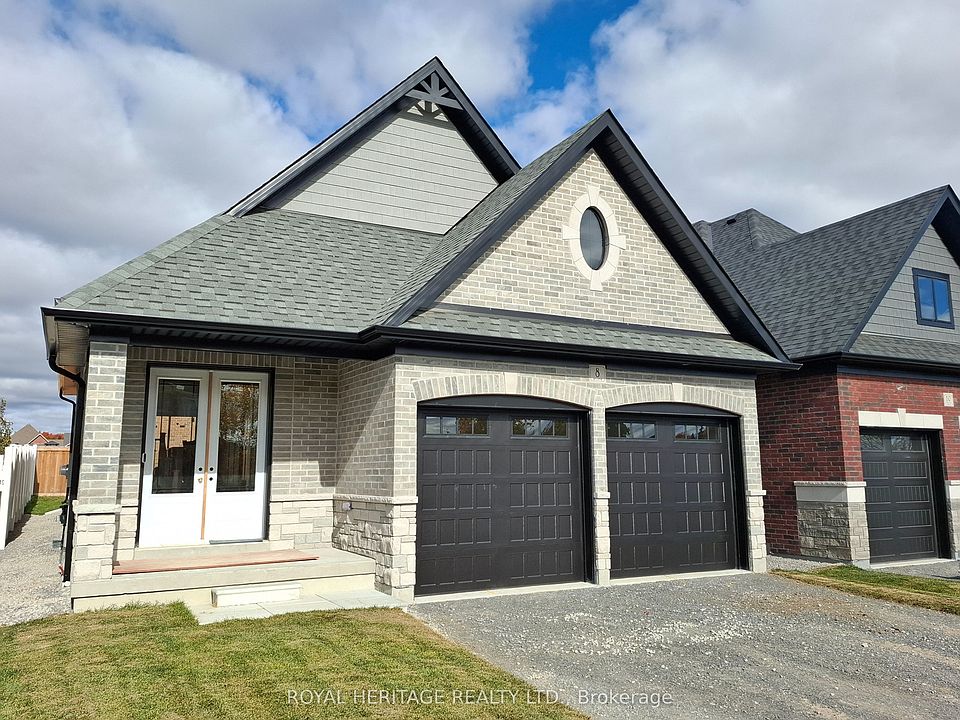 1st image of 8 Saint Augustine Dr