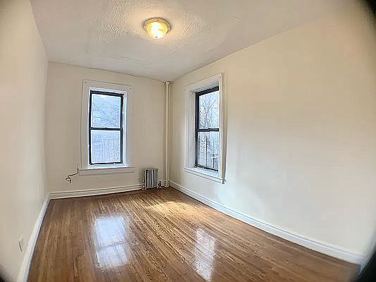 2nd image of 531 W 211th St APT 42A