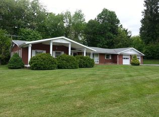 3165 Wolf Creek Rd, Sinks Grove, WV 24976