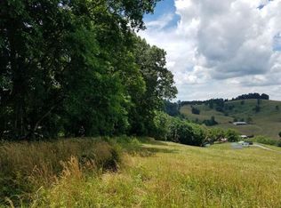 Seal Town Rd, Sneedville, TN 37869