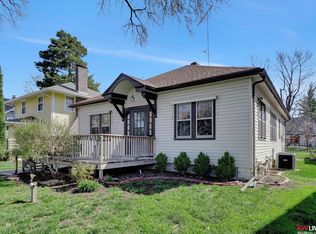 1120 N 37th St, Lincoln, NE 68503