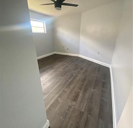 3rd image of 8560 NW 27th Pl