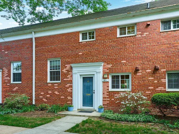 1011 Beverley Dr #117-10, Alexandria, VA 22302