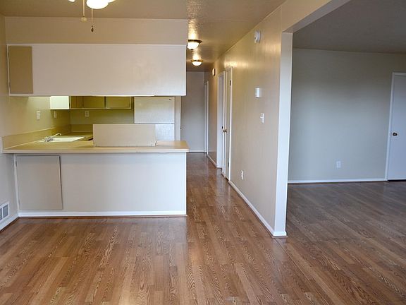 4th image of 220 N Fanning Ave APT 48