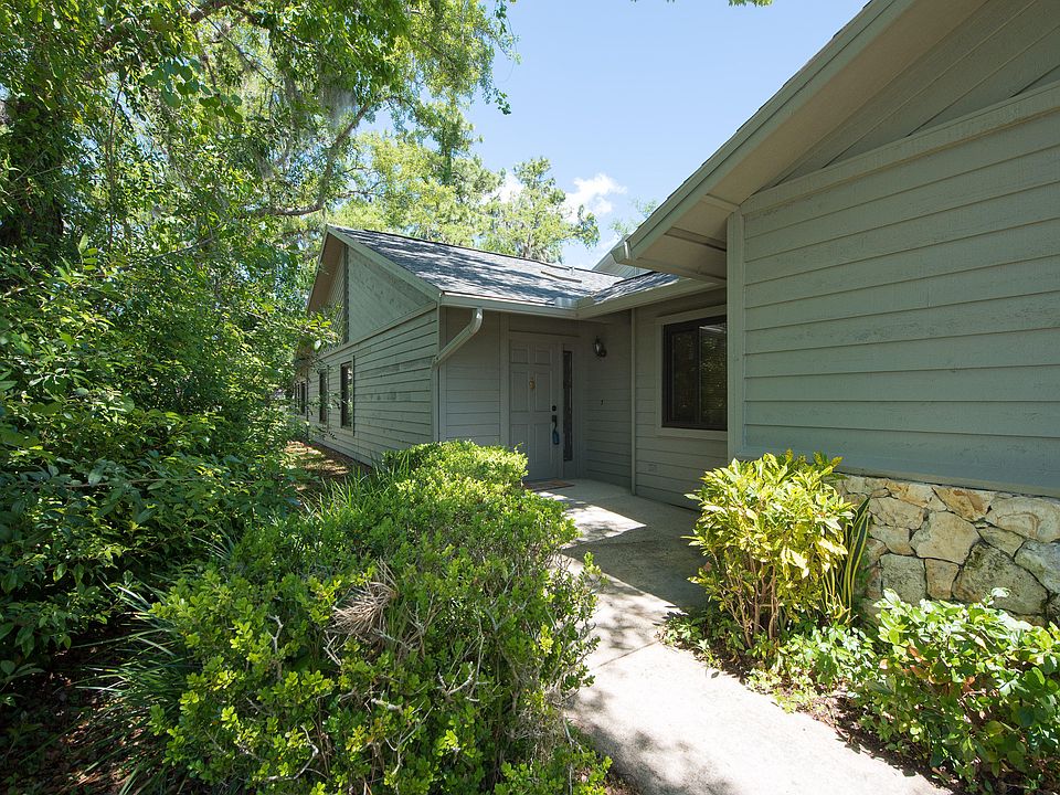 1st image of 162 Deer Lake Cir