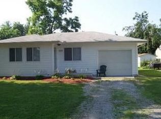 593 Basswood Rd, Columbus, OH 43207