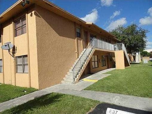2nd image of 15332 SW 72nd St #614