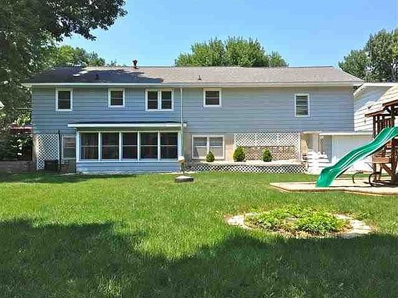 3rd image of 2504 S Lakeview Dr