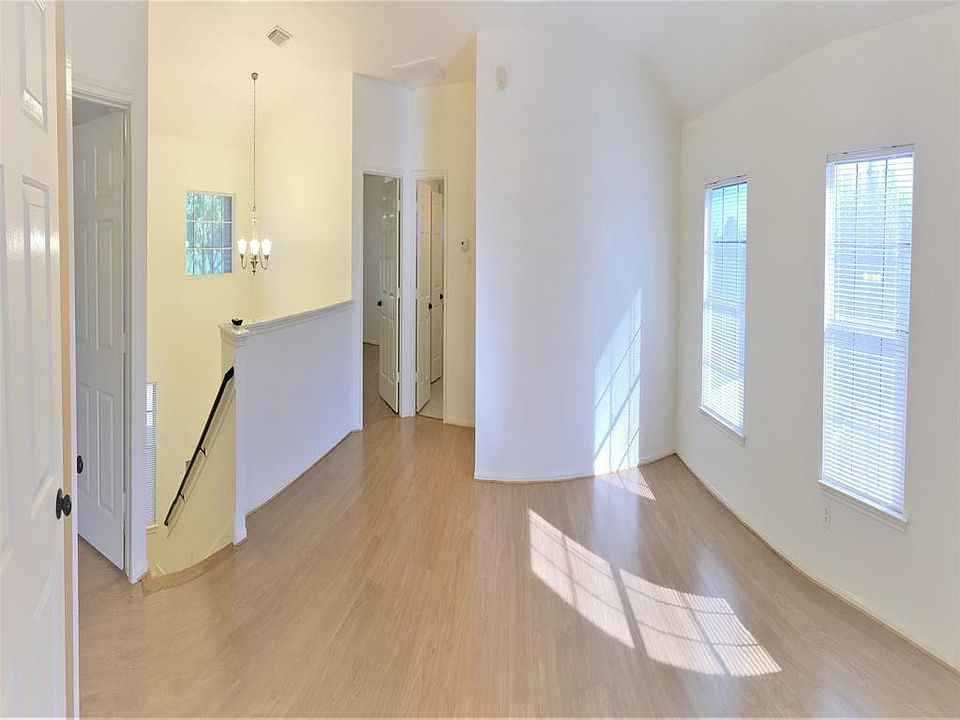 1st image of 20615 Rainstone Ct