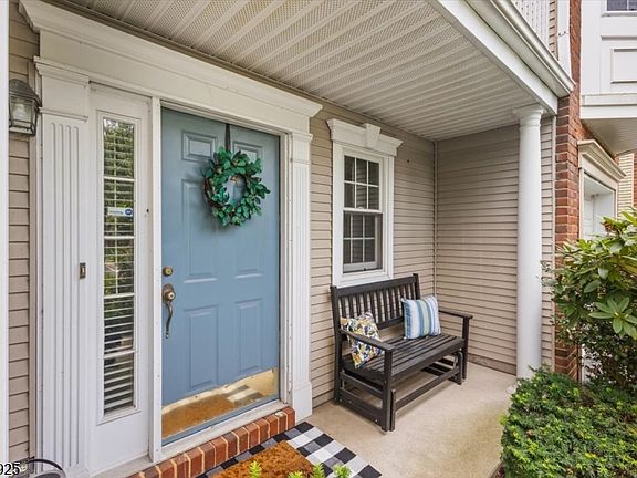 4th image of 404 Timberbrooke Drive