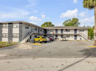 313 Country Club Oval APT 11, Daytona Beach, FL 32114