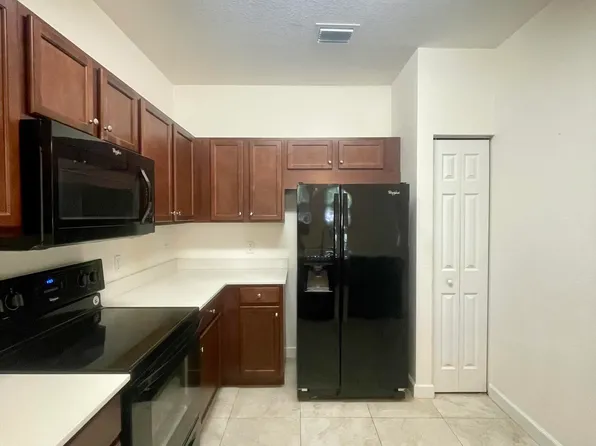 290 NW 109th Avenue #105, Miami, FL 33172