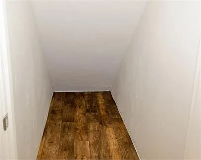 240 N 750 E — Photo 13