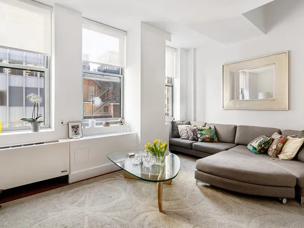 80 John Street 16E image 3 of 11